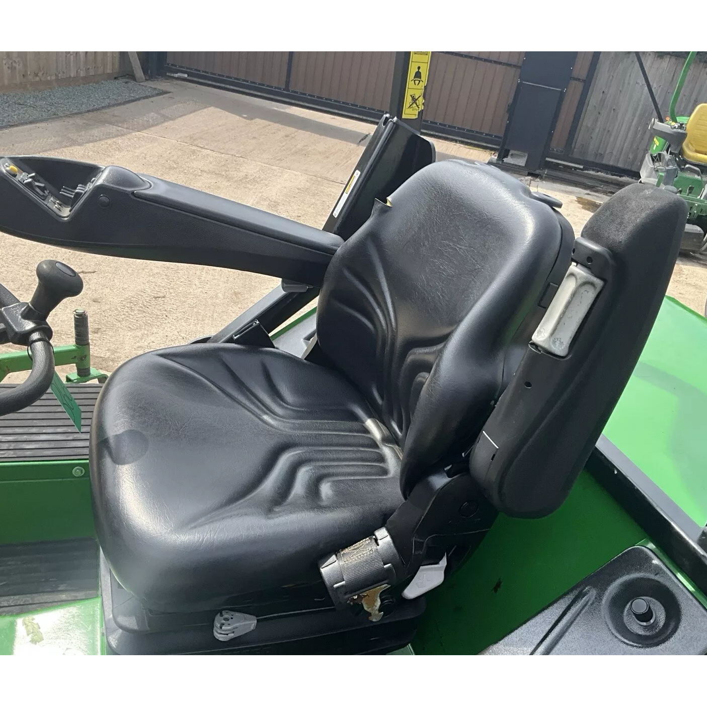 2017 JOHN DEERE 1505 SERIES 11