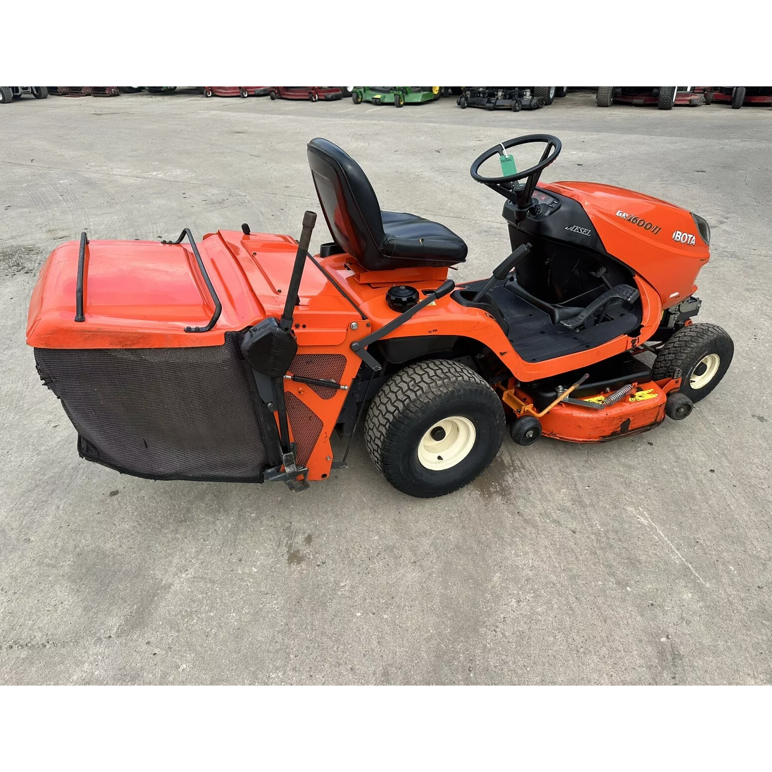 2017 KUBOTA GR1600