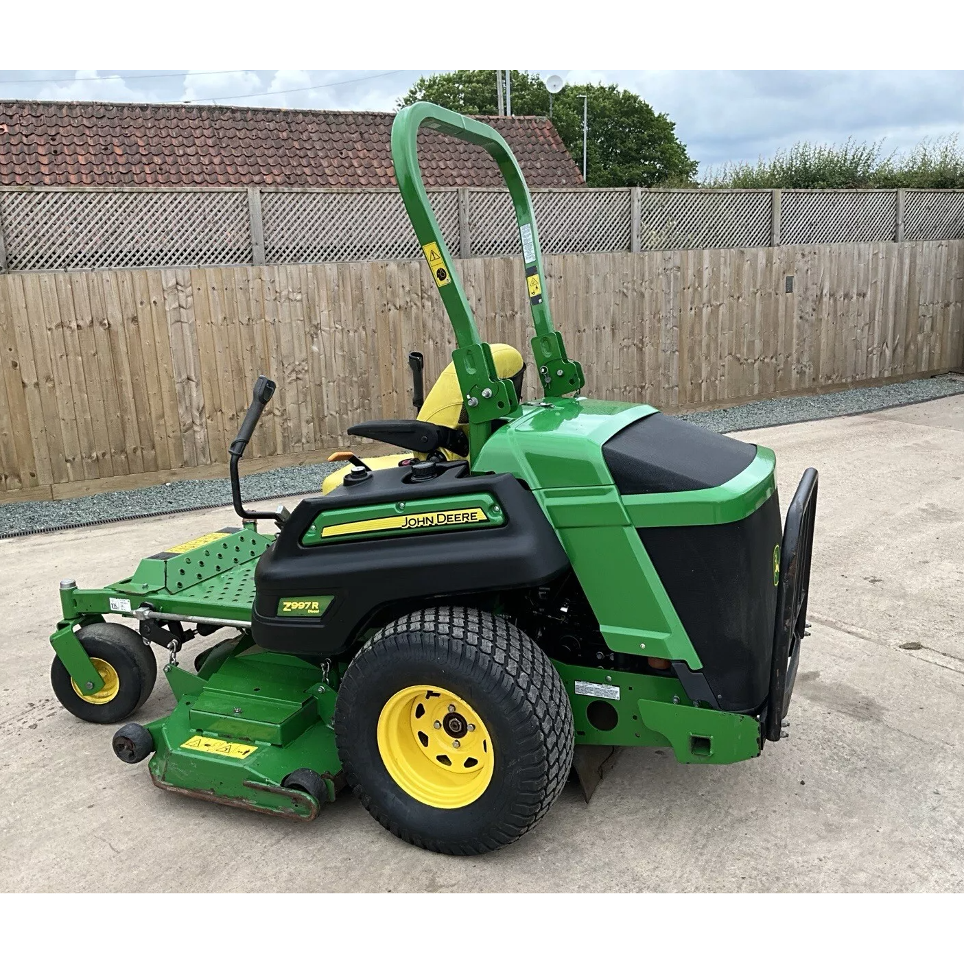 2017 JOHN DEERE Z997R