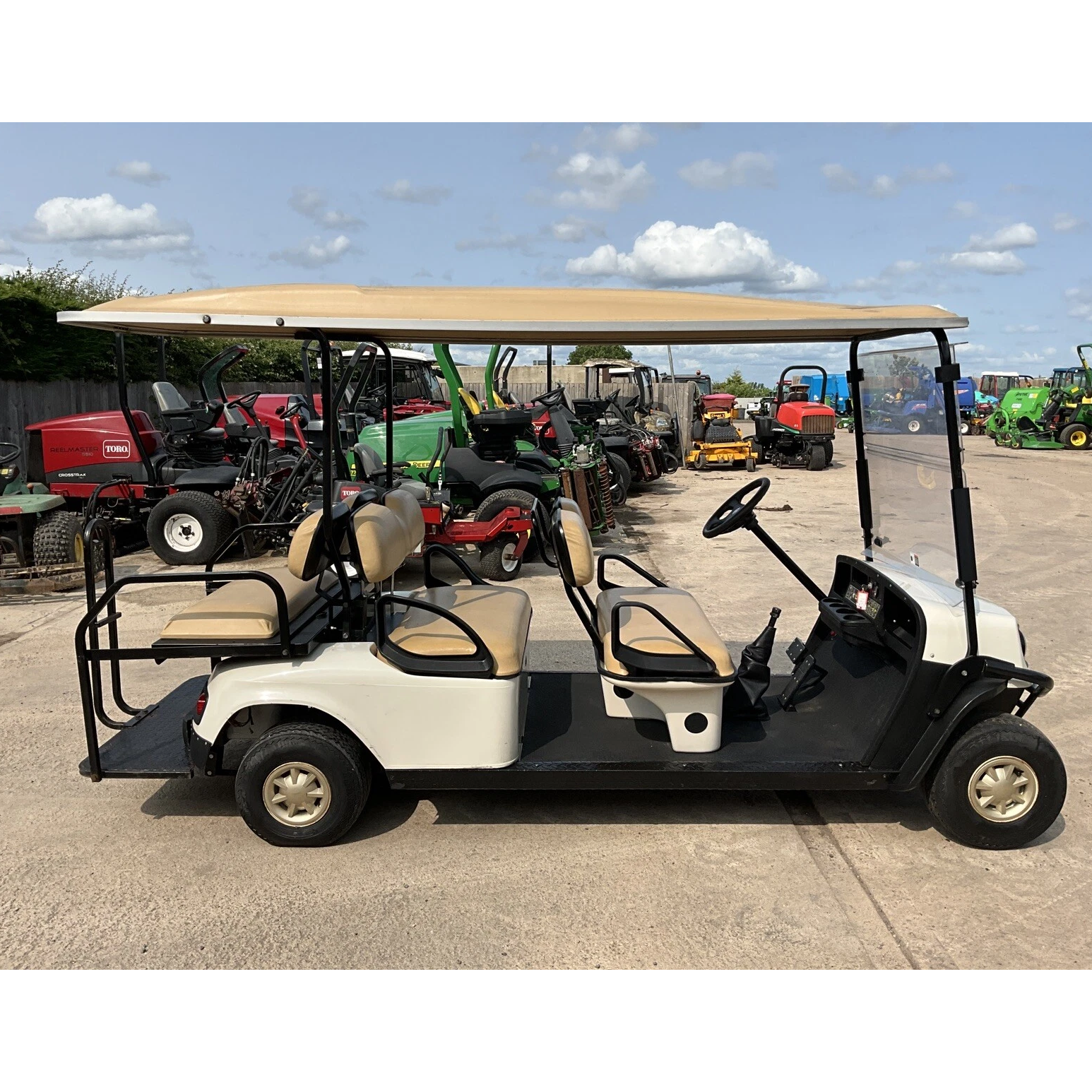 2013 EZGO CUSHMAN 6 SEATER