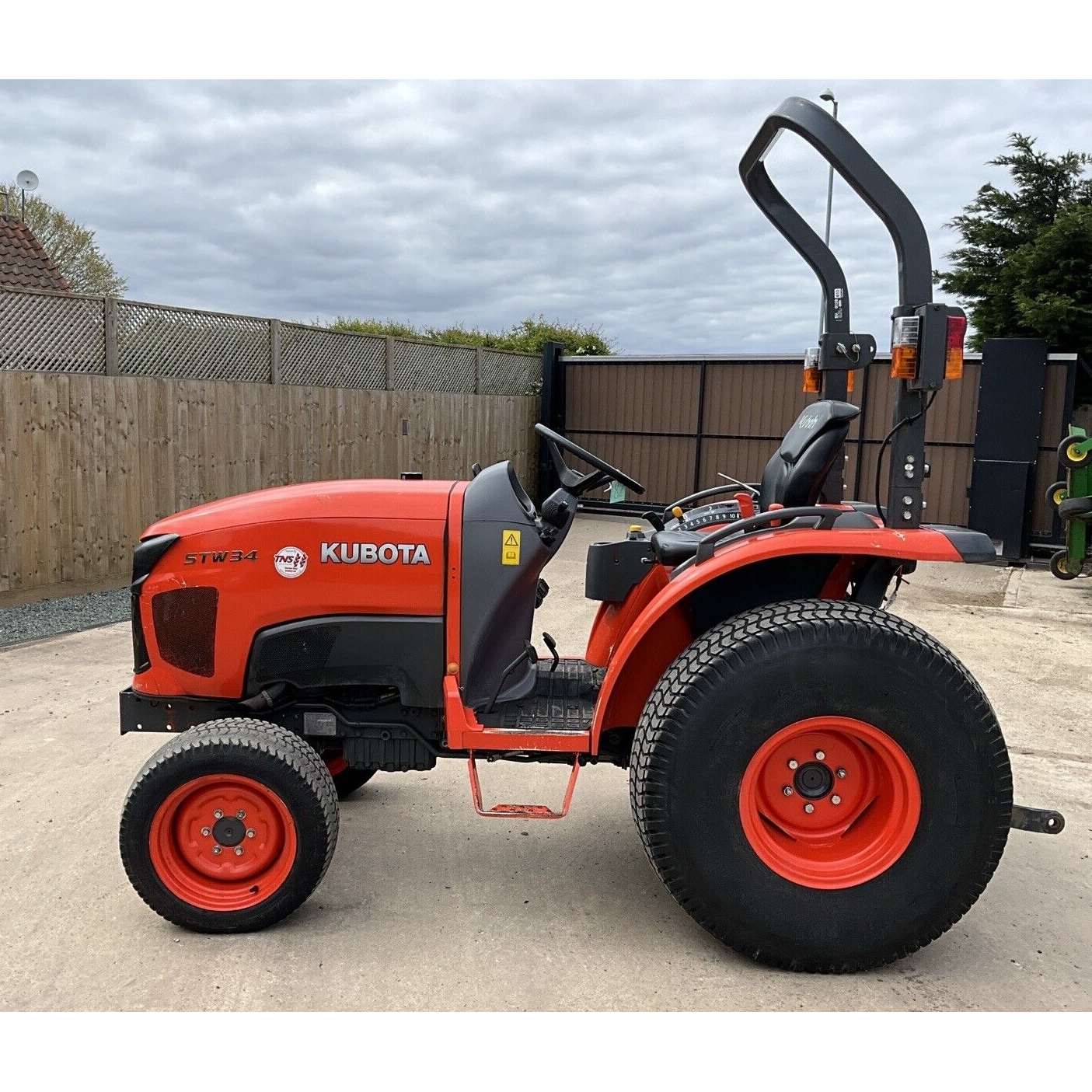 2017 KUBOTA STW34