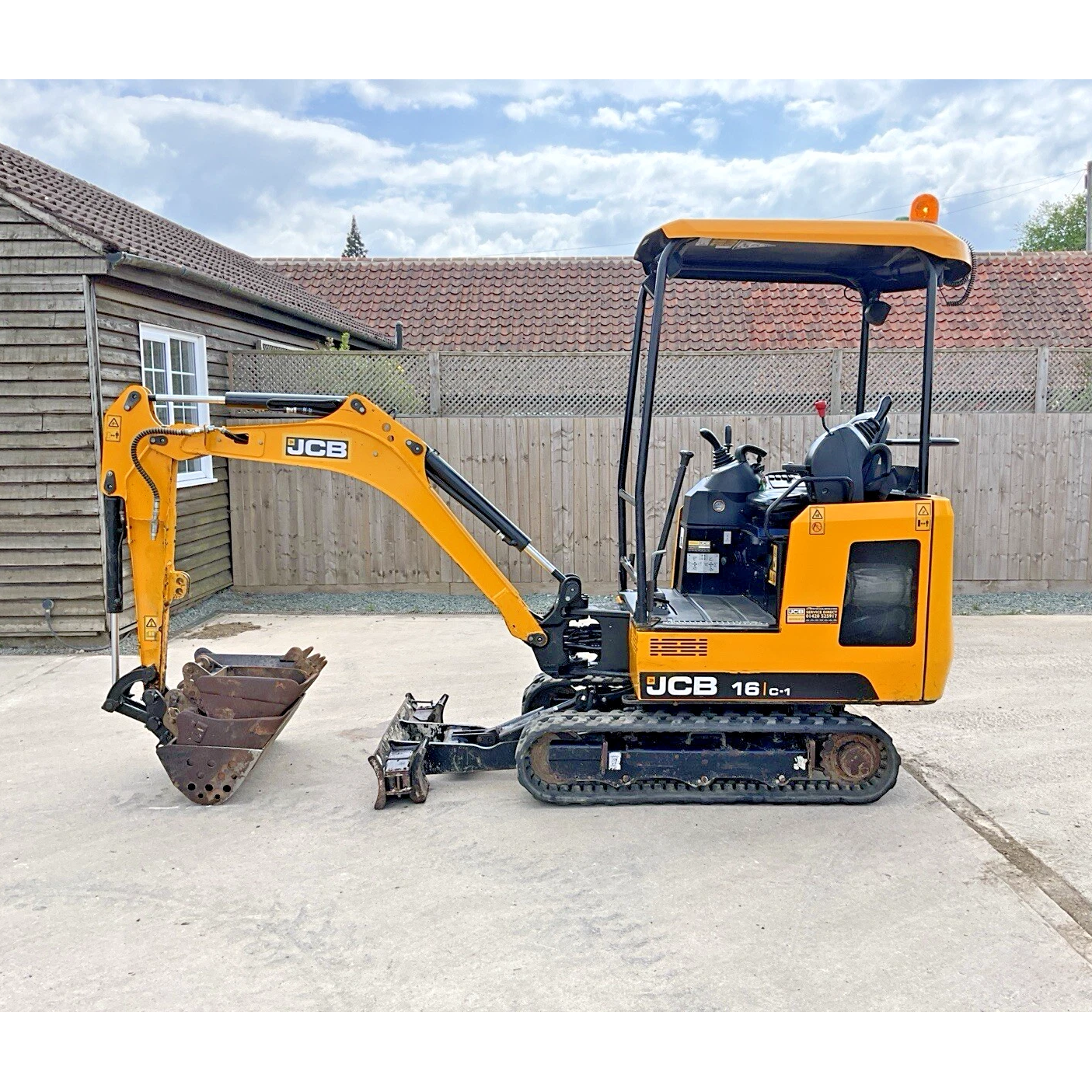 2019 JCB 16C-1 1.5