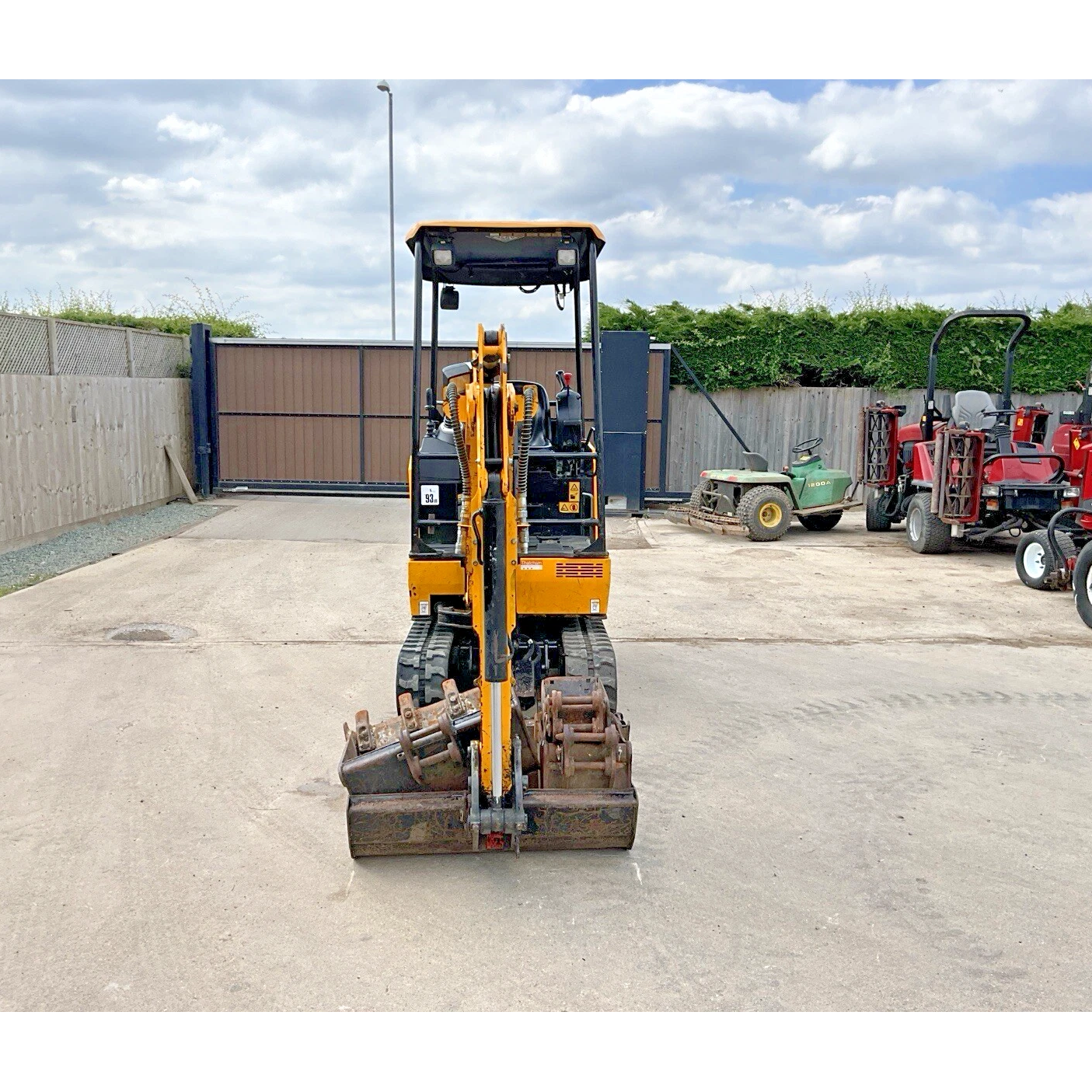 2019 JCB 16C-1 1.5
