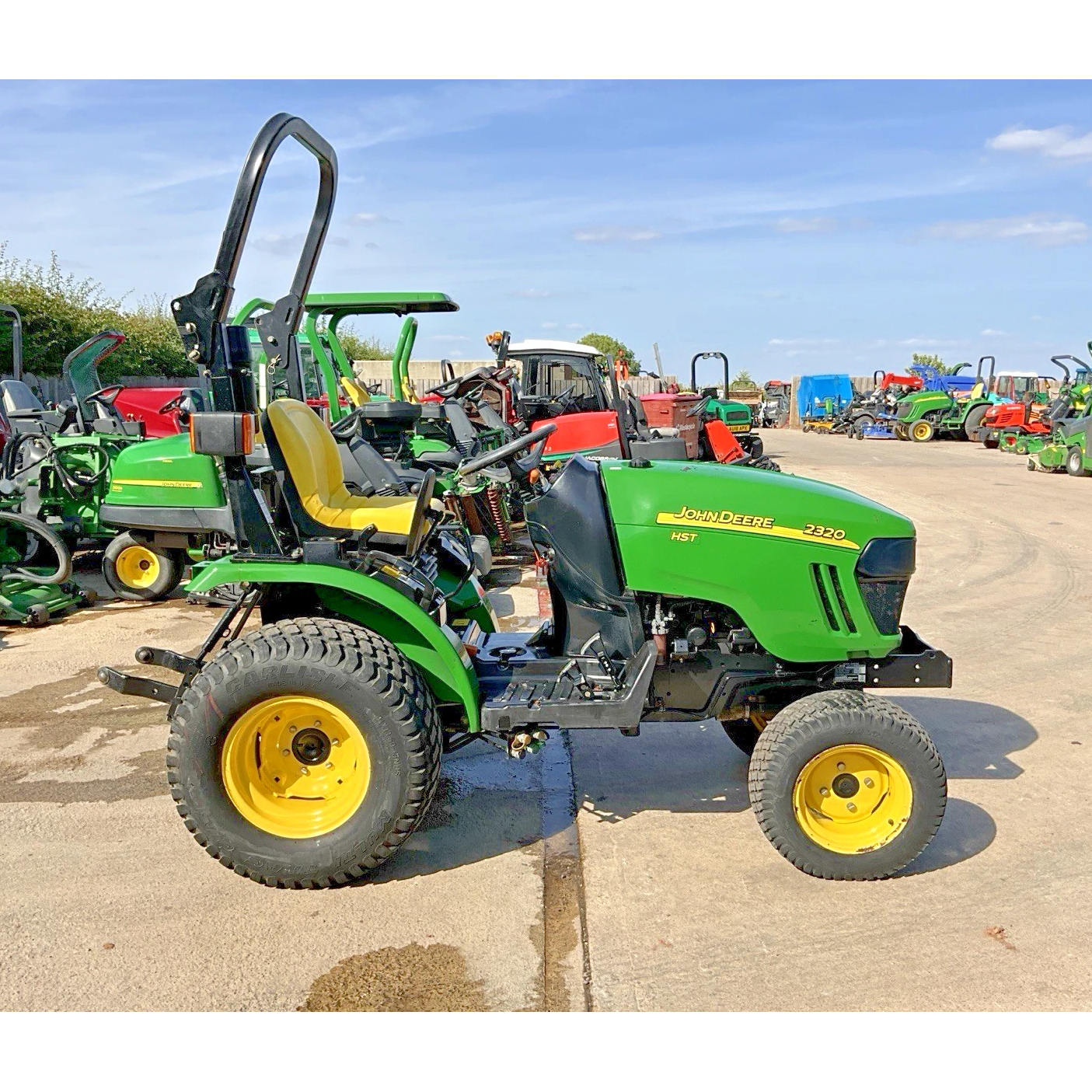 JOHN DEERE 2320