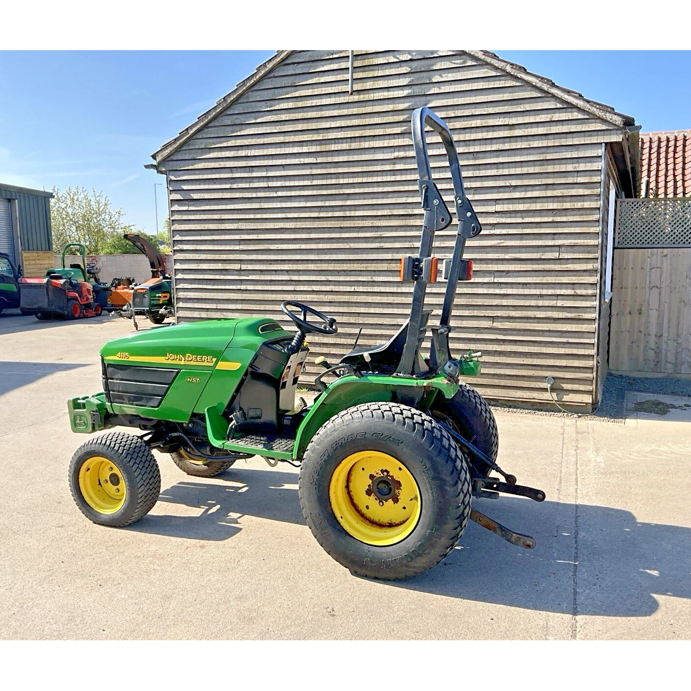 JOHN DEERE 4110