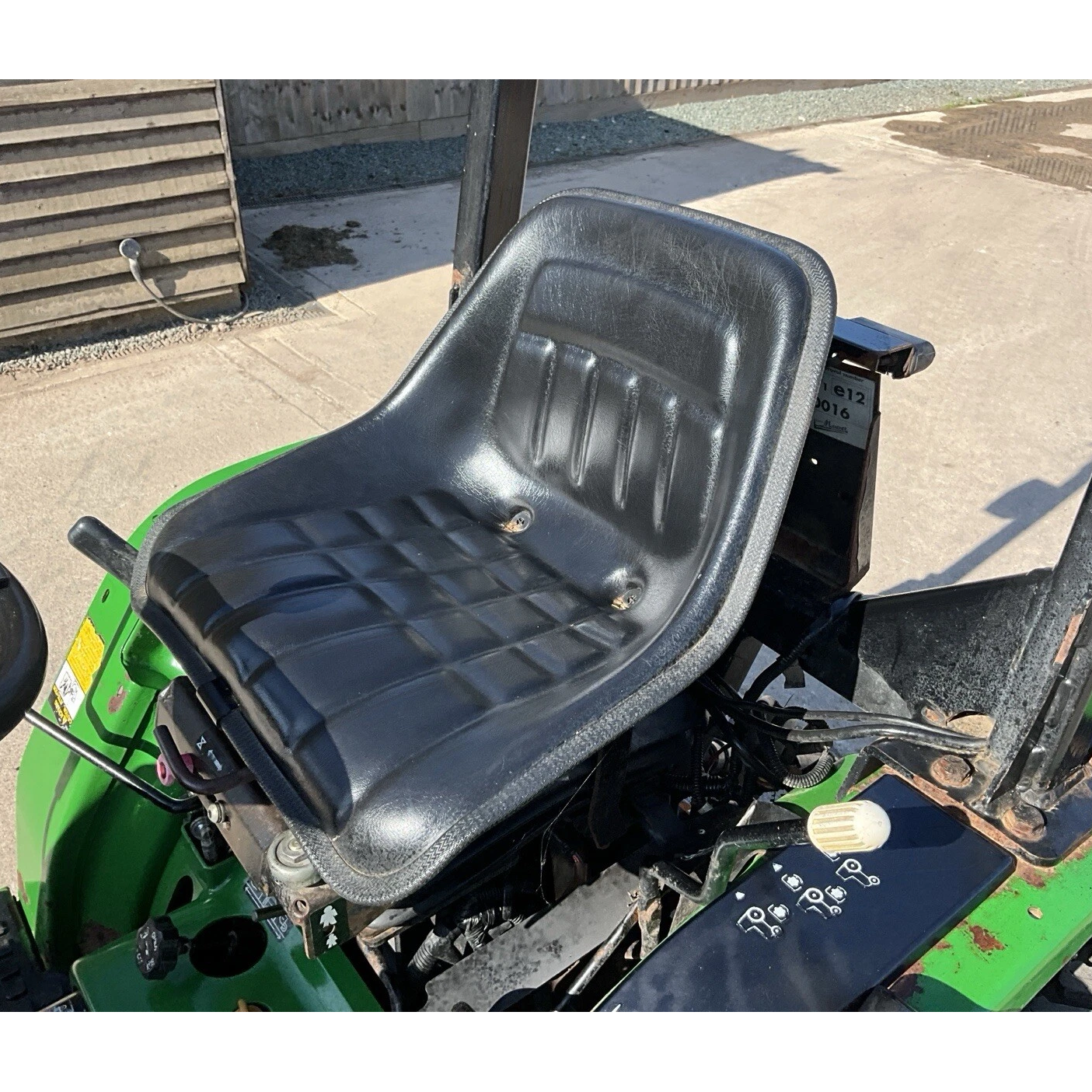 JOHN DEERE 4110