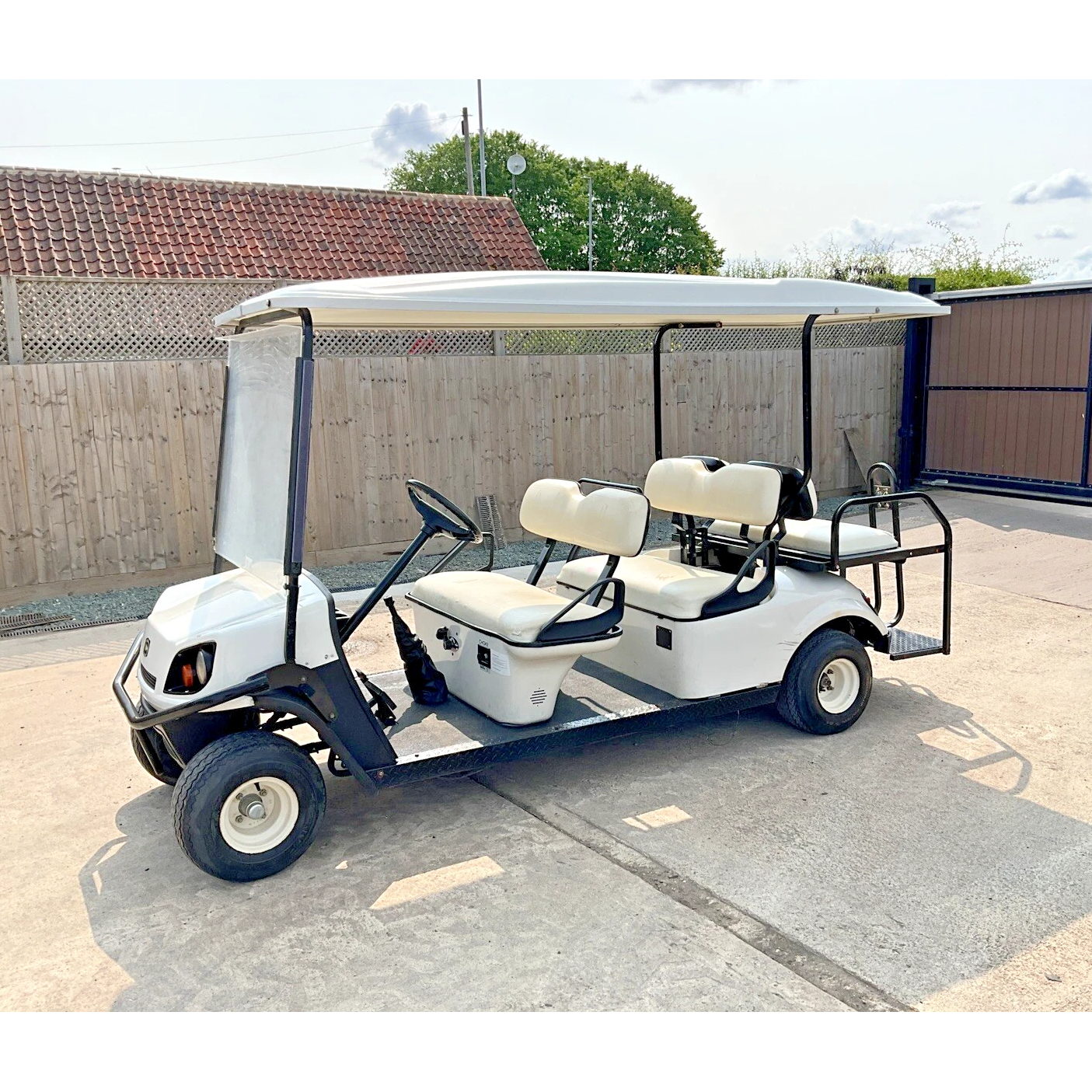 2015 CUSHMAN 6 SEATER KAWSAKI PETROL POWERED PEOPLE CARRIER GOLF BUGGY